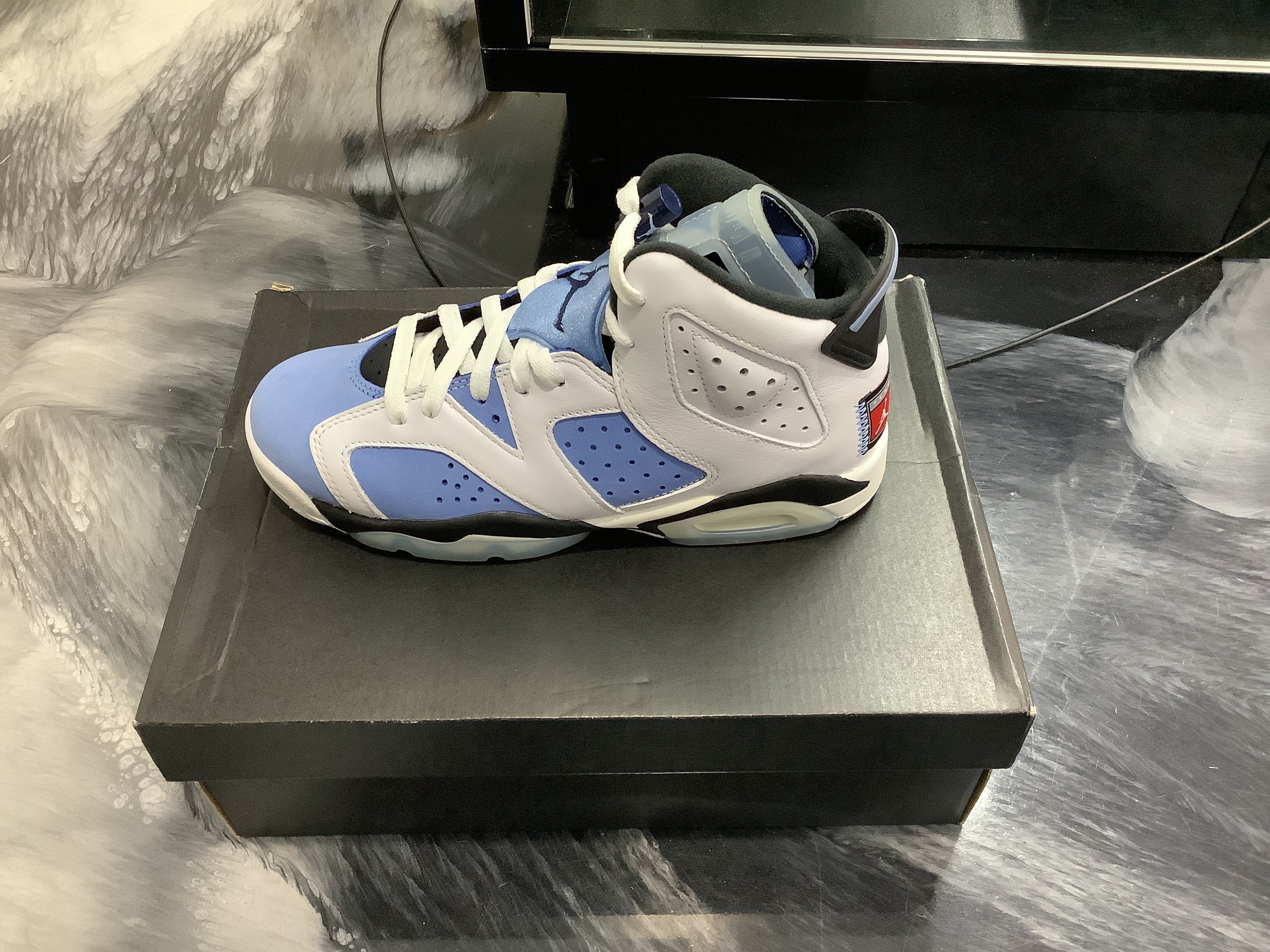 Air Jordan 6 Retro - UNC