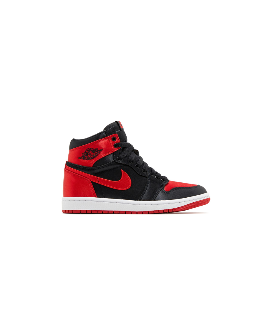 Air Jordan 1 Retro High OG WMS 'Satin Bred' 2023
